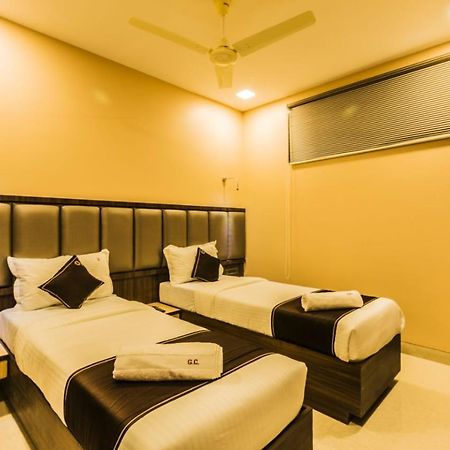 Hotel Golden Crown Bombaim Exterior foto