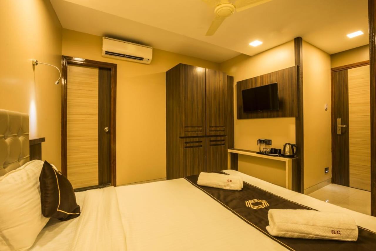 Hotel Golden Crown Bombaim Exterior foto